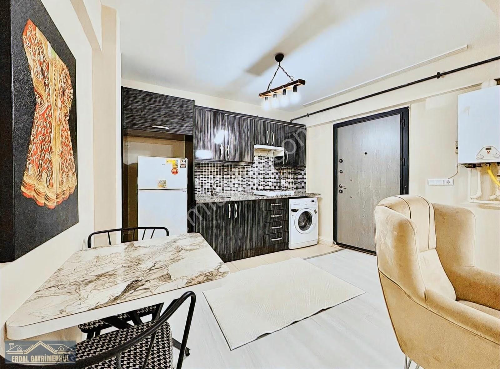 Kampüs'te Kiralık 1+1 Geniş Apart - Görsel 12