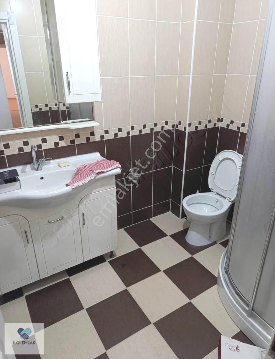 Güngören Güneştepe De 15 Yıllık Ara Katta Asansörlü - Görsel 4