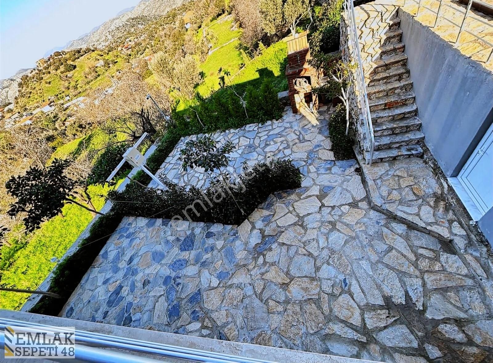 Marmaris Söğüt Köyde Müstakil Tadında Kiralık Daireler - Görsel 15