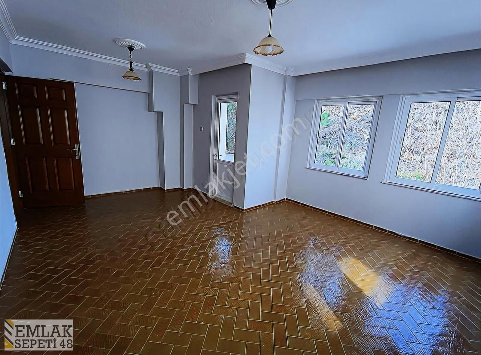 Marmaris Tepe Mahallesi Sarianada Kiralık 2+1 Daire - Görsel 2