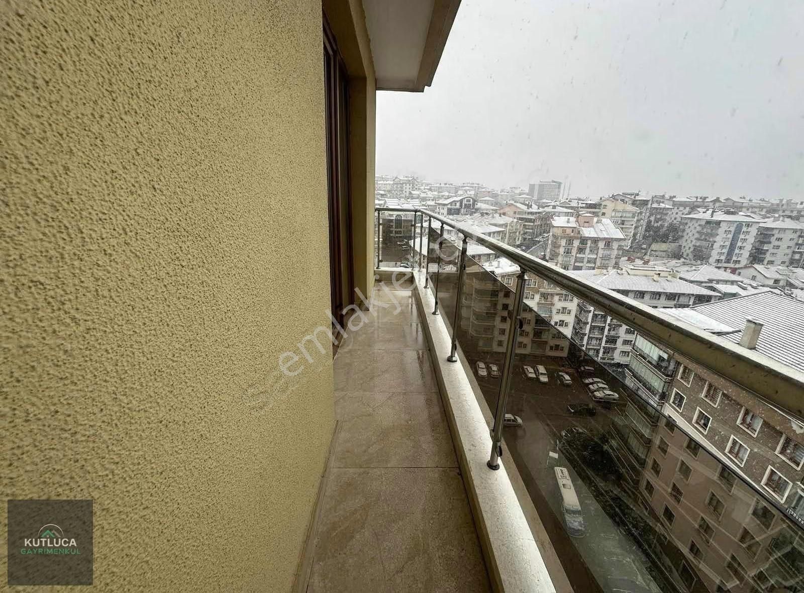 Ayvalının Seçkin Konumunda 9. Kat Ankara Manzaralı Yapılı 3+1!! - Görsel 3