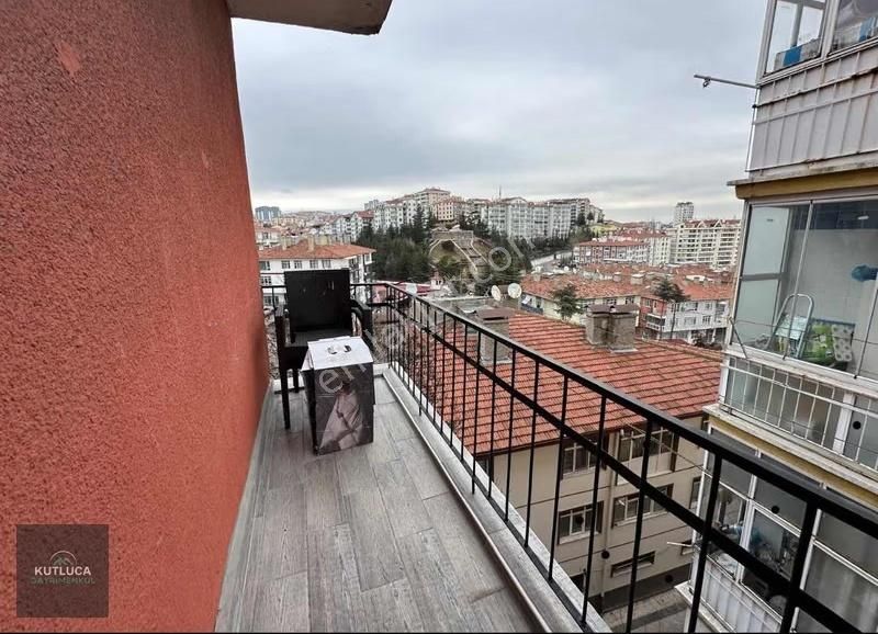 General Tevfik Sağlam Caddesi Üzerinde Şelale Manzarlı 3+1 Lüks - Görsel 3