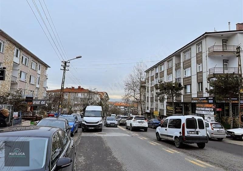 General Tevfik Sağlam Caddesi Üzerinde Şelale Manzarlı 3+1 Lüks - Görsel 23