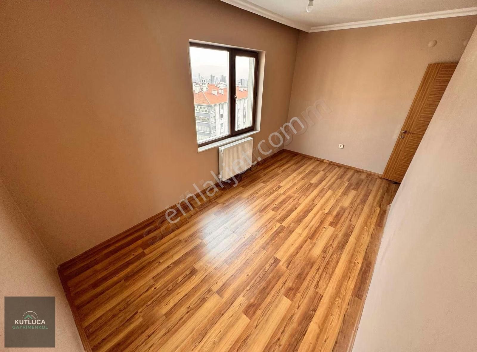 Şehir Hastanesi Yakını Site İçi 4+1 180 M² Vadi Manzarlı E.banyo - Görsel 8