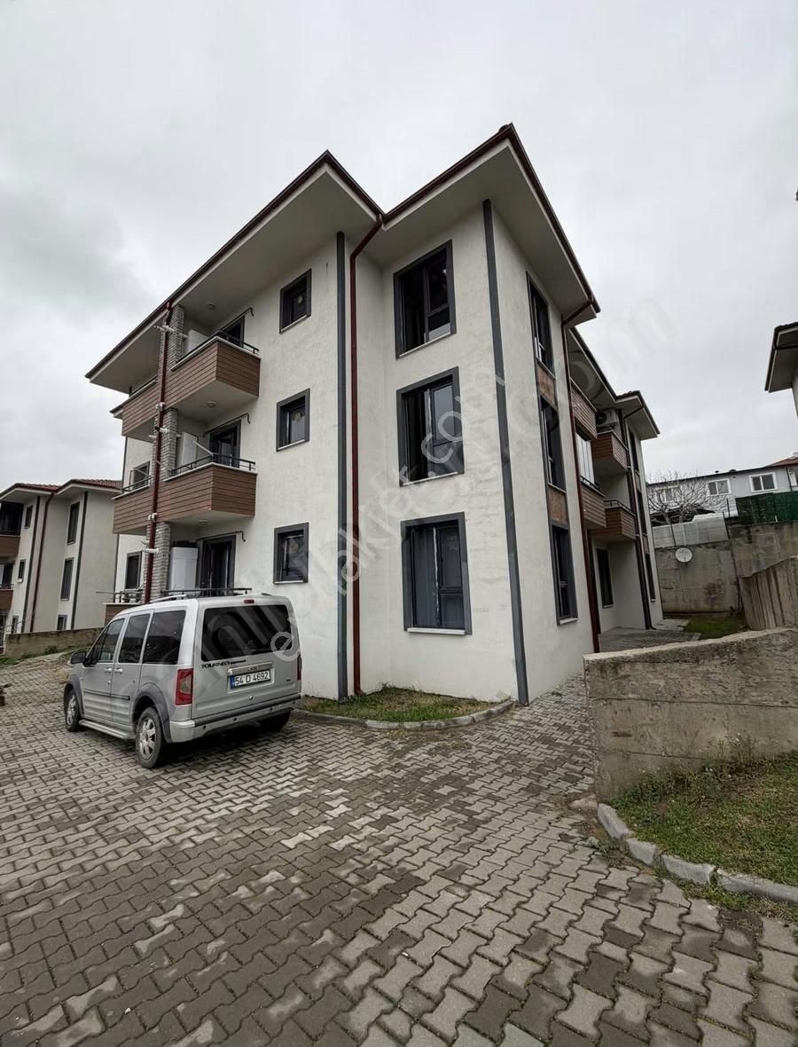 Serdivan Kaymakamlığı Yakını Yerden Isıtmalı 2+1 Daire