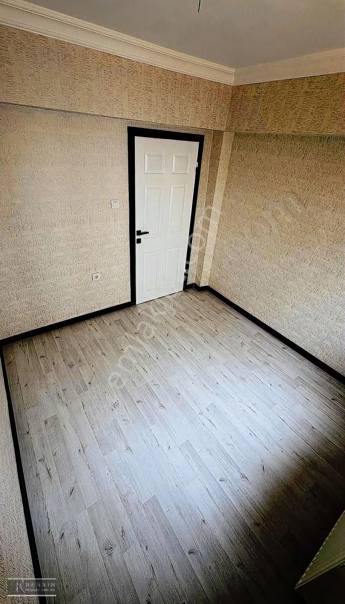 Keçiören Kafkaslar Mah Üst Kat 4+1 Full Yapılı Asansörlü - Görsel 31