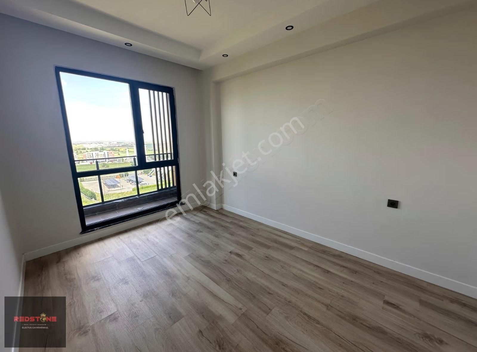 Redstone'dan Emlak Konutları Uysal Lusso'da 1+1 Satılık Daire - Görsel 13