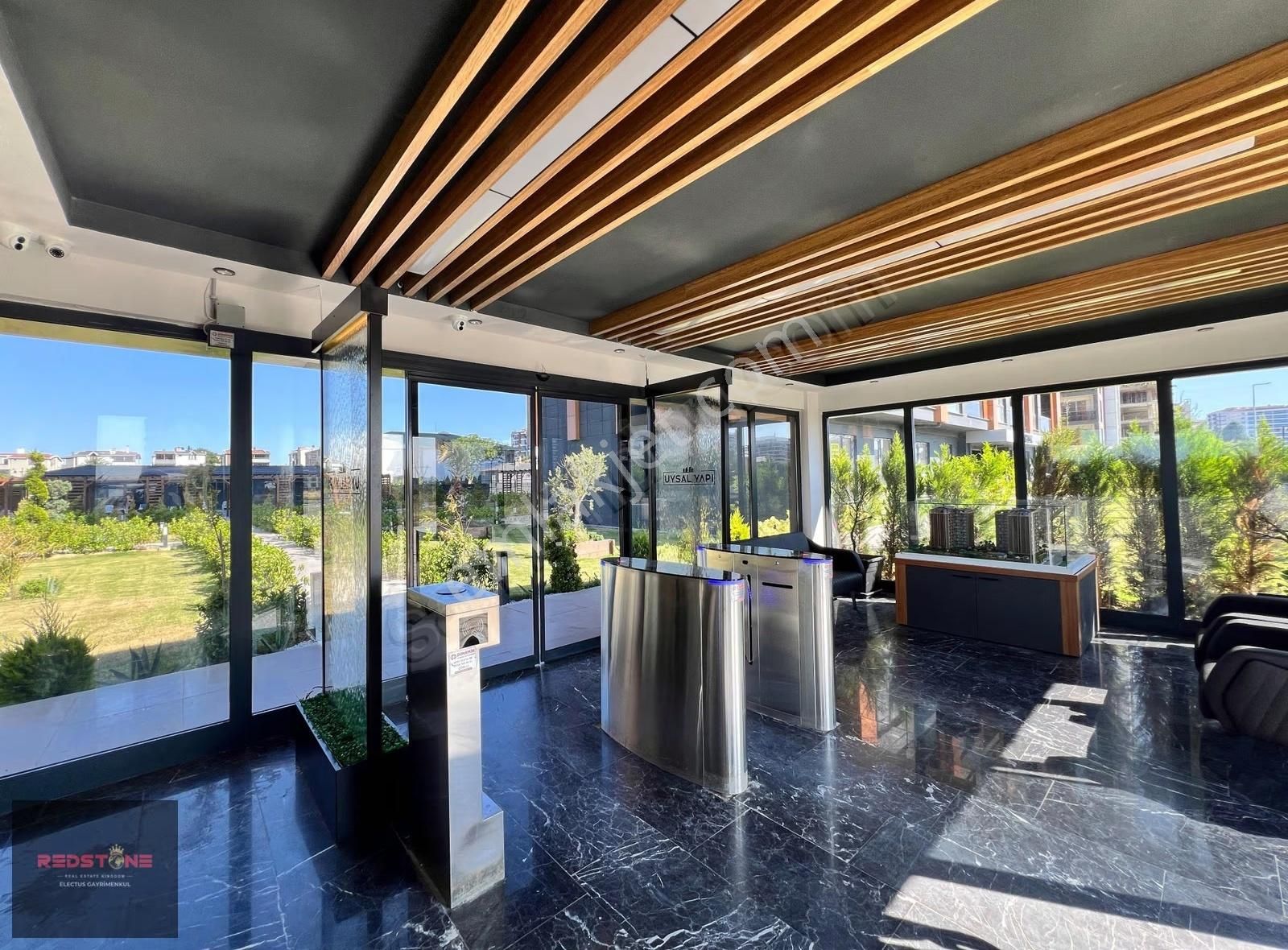 Redstone'dan Emlak Konutları Uysal Lusso'da 1+1 Satılık Daire - Görsel 9