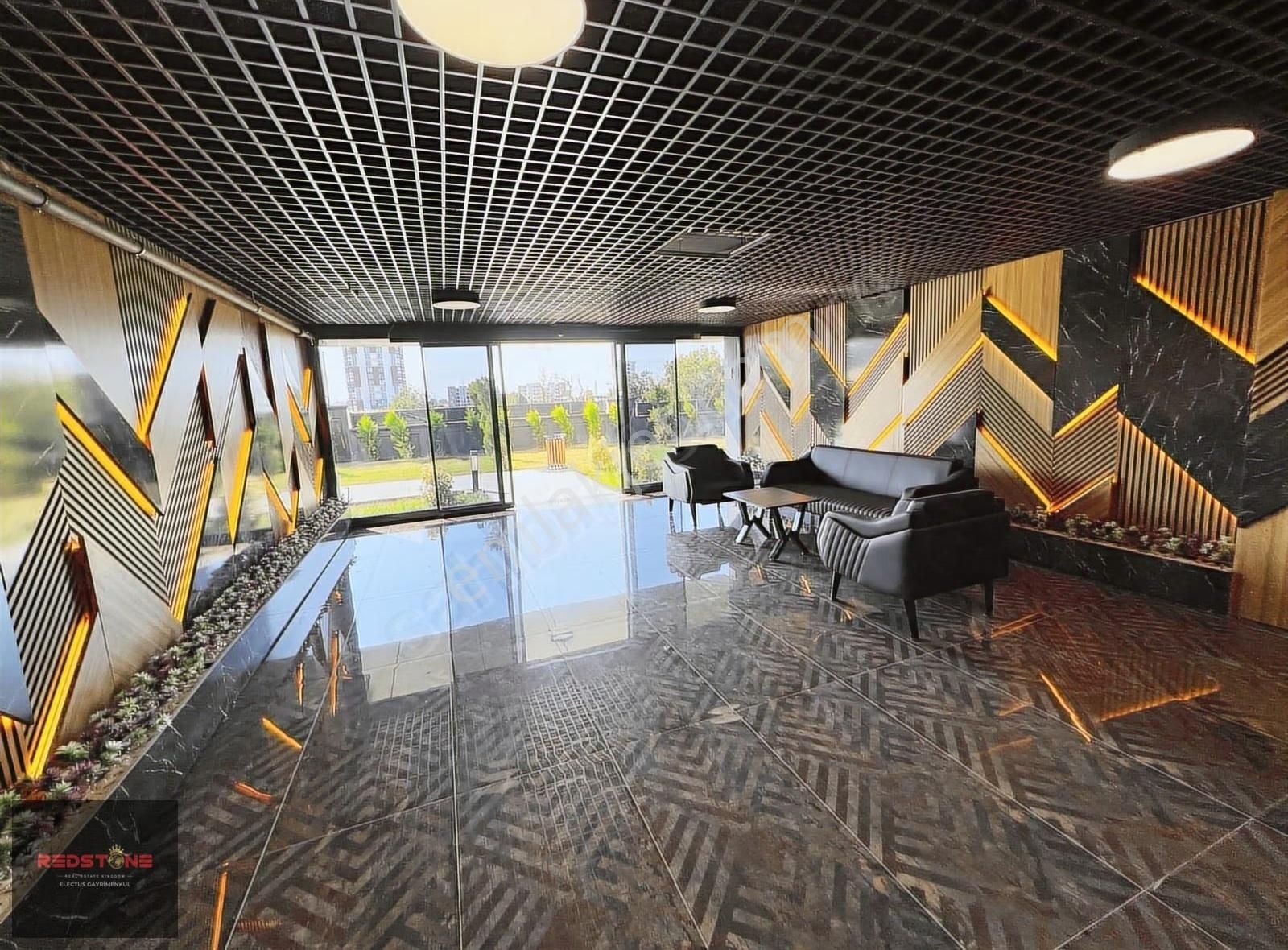 Redstone'dan Emlak Konutları Uysal Lusso'da 1+1 Satılık Daire - Görsel 8