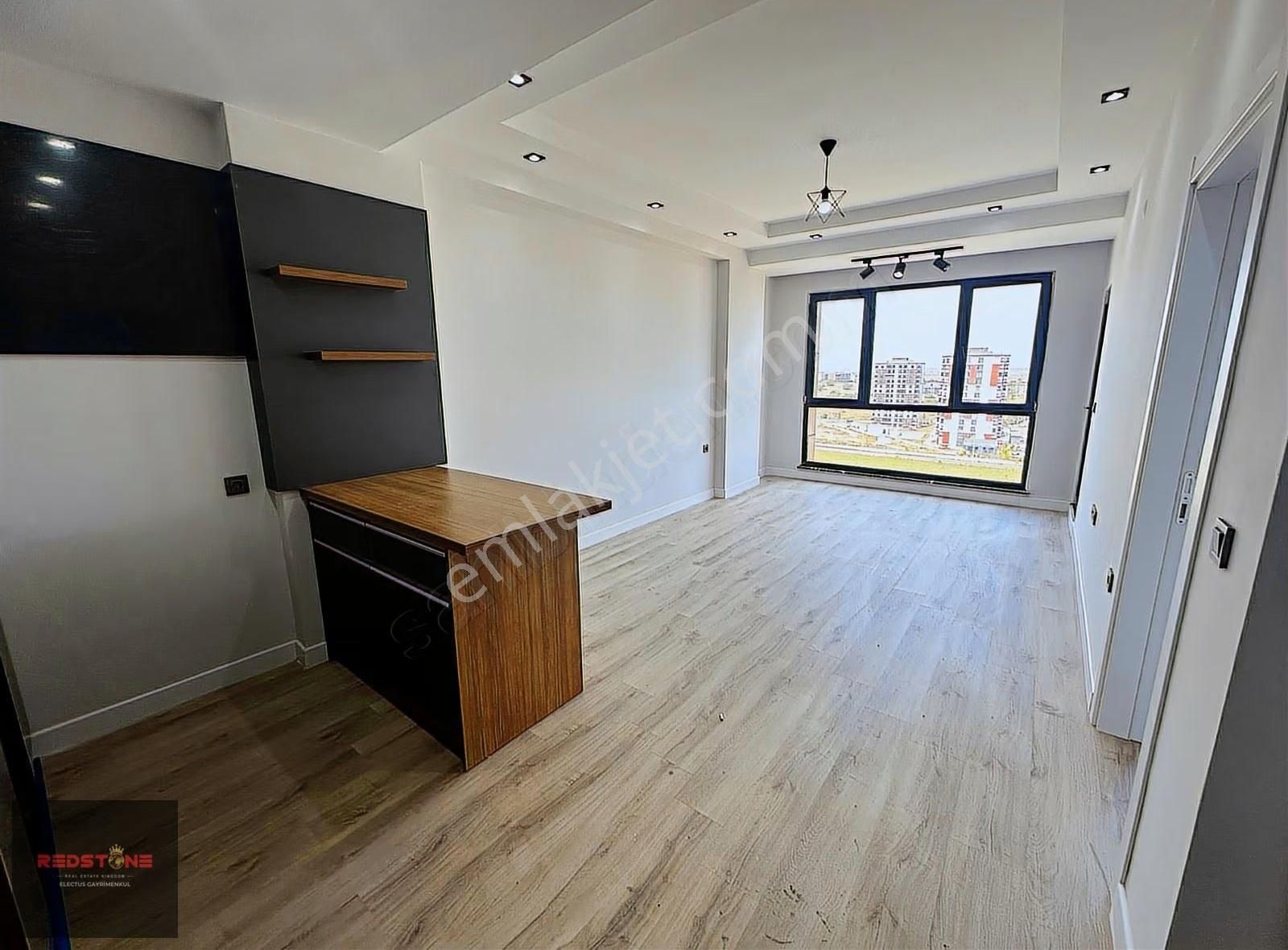 Redstone'dan Emlak Konutları Uysal Lusso'da 1+1 Satılık Daire - Görsel 10