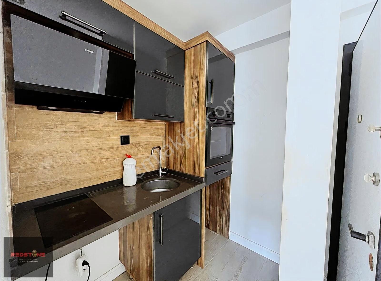 Redstone'dan Uysal Boulevard'da Satılık 1+1 Daire - Görsel 5