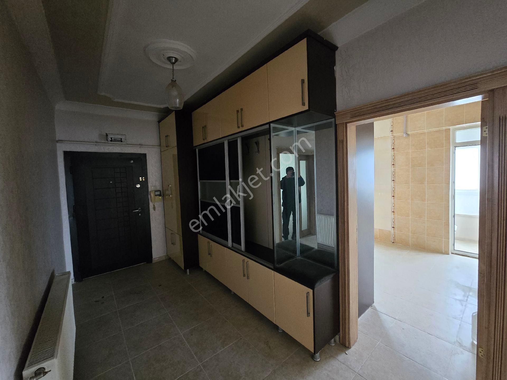 Karaköprü Çankaya Da Kiralık 4+1 Daire - Görsel 4