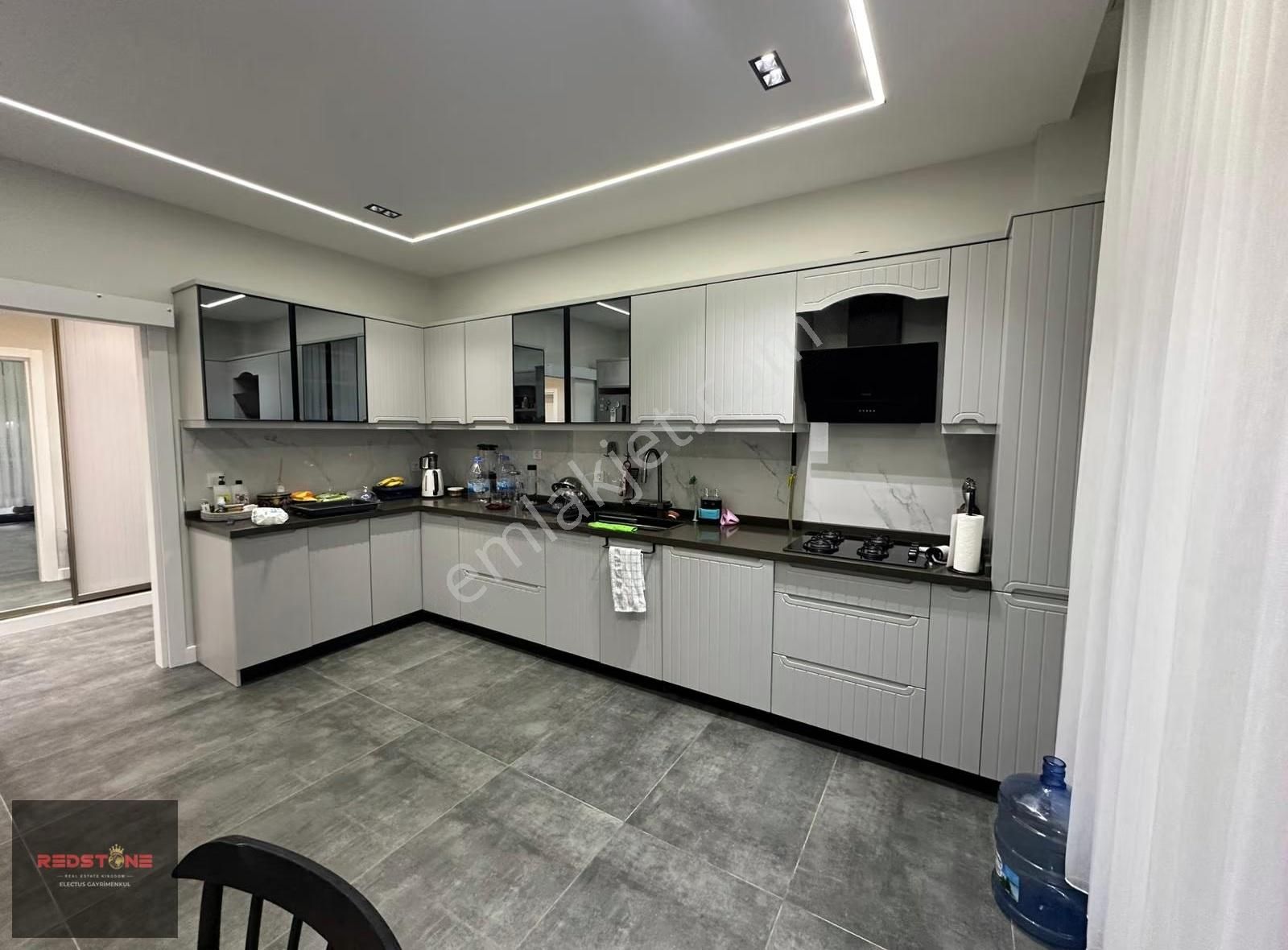 Redstone'dan Önerler'de Kiralık Site İçi Lüx 3+1 Daire - Görsel 2