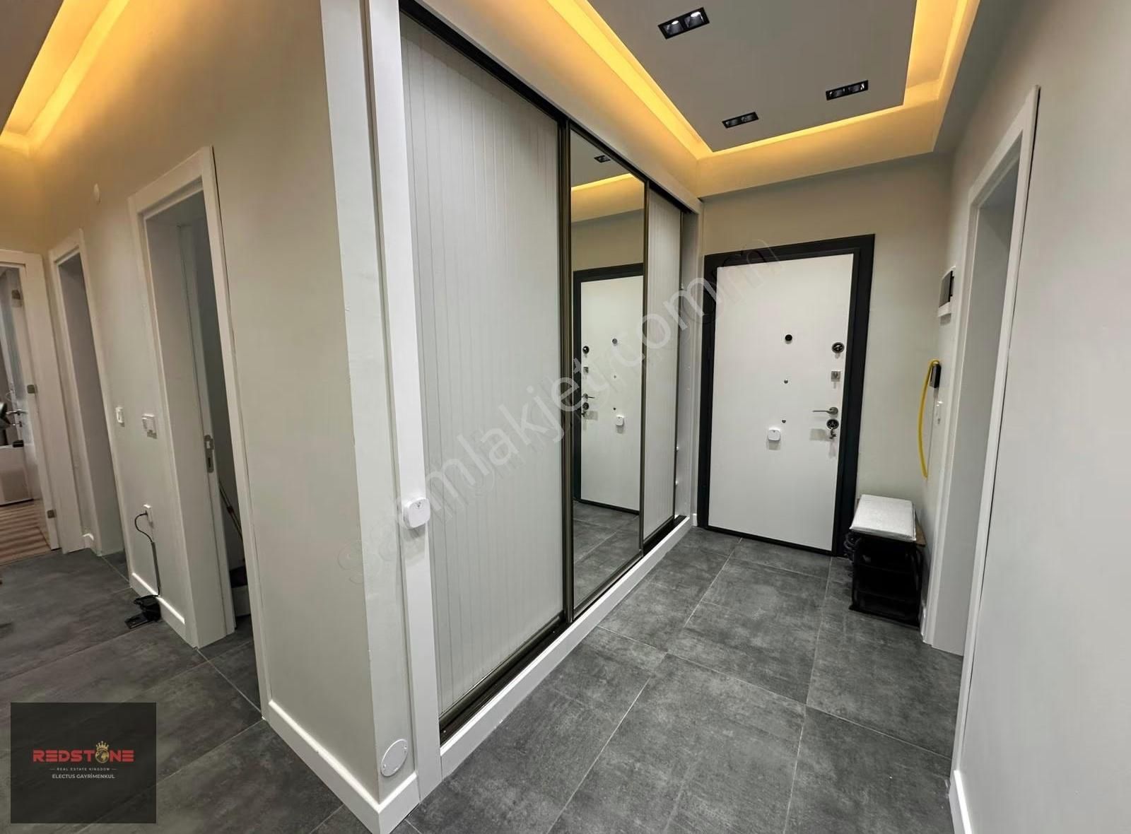 Redstone'dan Önerler'de Kiralık Site İçi Lüx 3+1 Daire - Görsel 6