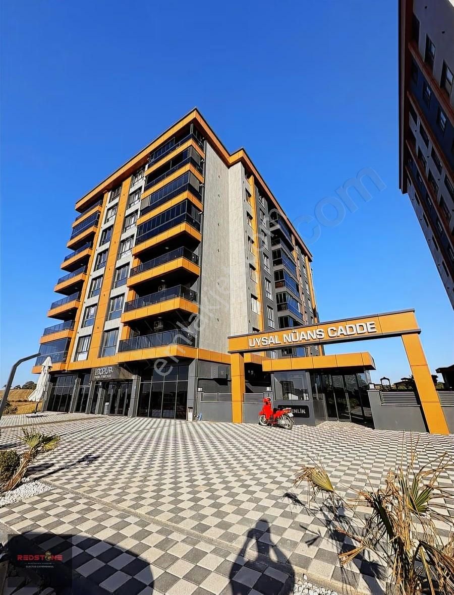 Redstone Electus'tan Uysal Nüans Cadde'de Satılık 2+1 Lüx Daire