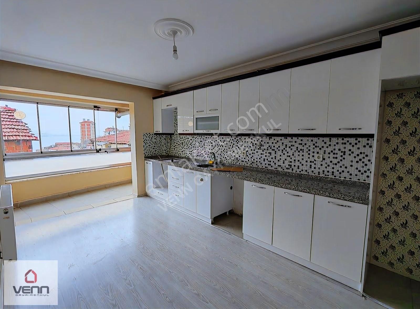 Gemlik Yeni Mahalle Çevre Yolu Üzeri 3+1 Kiralık Daire! - Görsel 2