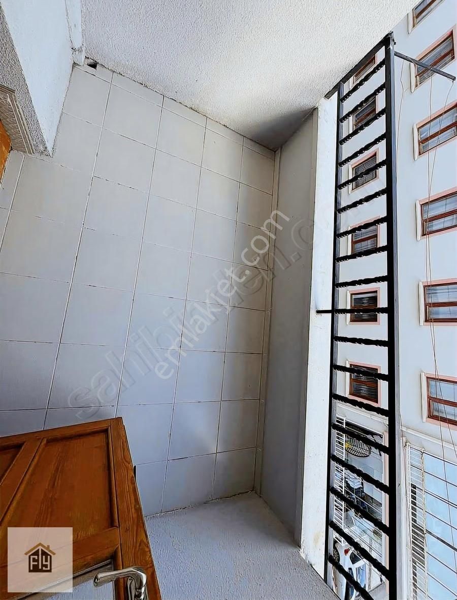 F&y Emlaktan Karapürçek Mah 309 Cadde Üzeri Asansörlü 2 Banyolu - Görsel 21