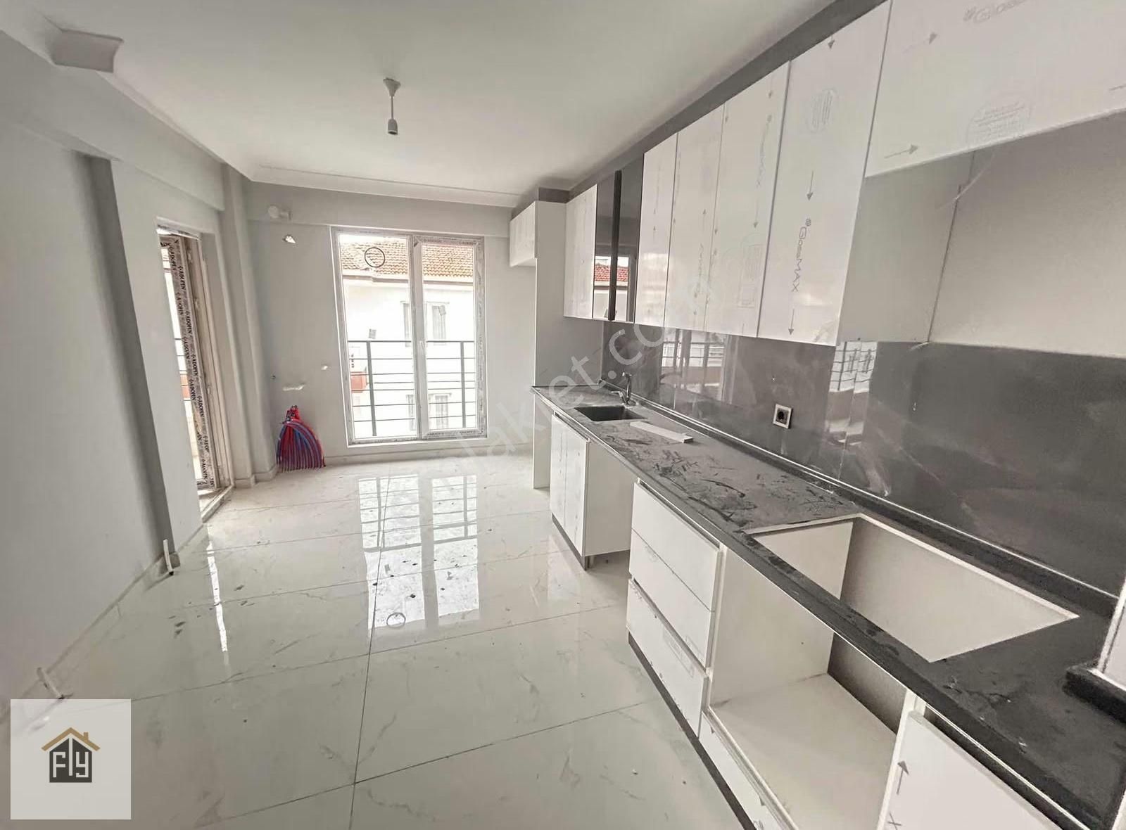 F&y Emlaktan Küllüye Yakını Sıfır Ultra Geniş 3+1 3 Kat Daire - Görsel 2