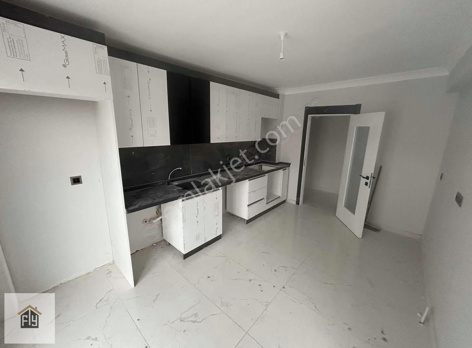 F&y Emlaktan Küllüye Yakını Sıfır Ultra Geniş 3+1 3 Kat Daire - Görsel 7