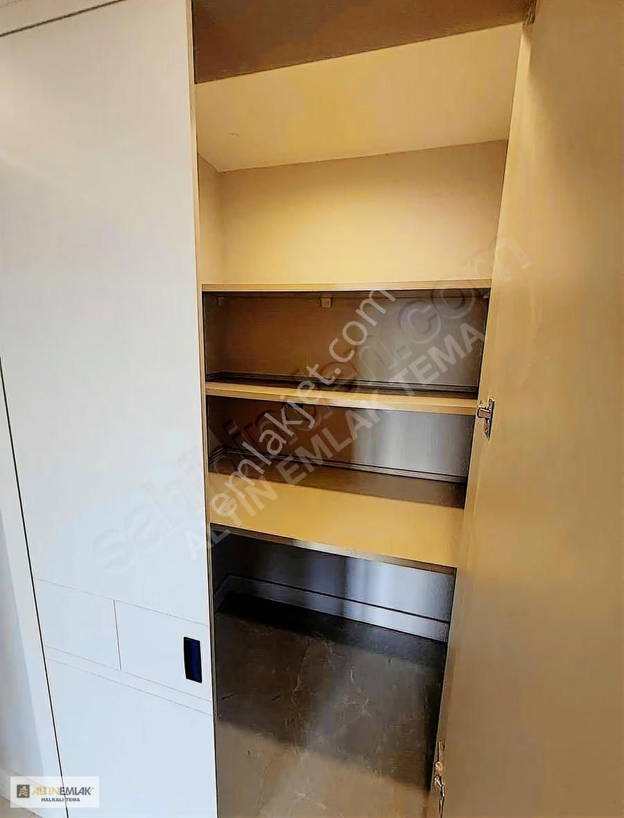 Tema İstanbul 2'de Manzaralı, Teraslı, 3+1 Satılık Lüks Daire - Görsel 17