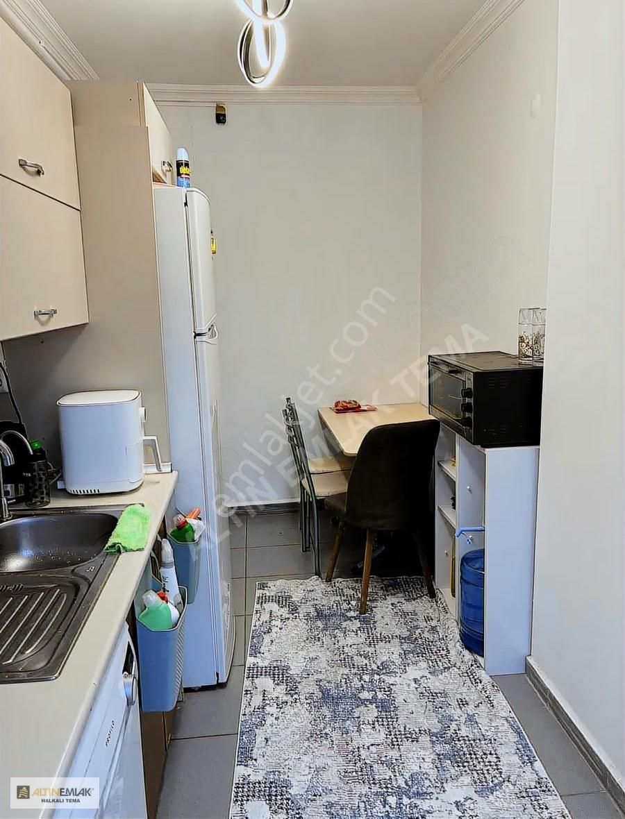 Halkalı Mah Karaca Sitesi 2+1 100 M2 Boş Satılık Daire - Görsel 3