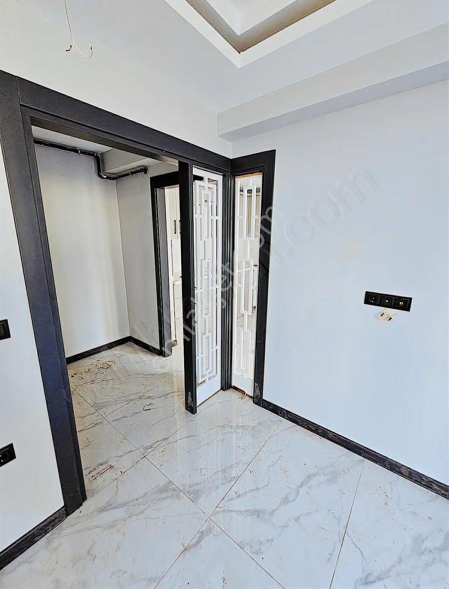Canik'te Satılık 2+1 Daire, 72m², Yeni Bina, Merkezi Konum - Görsel 8