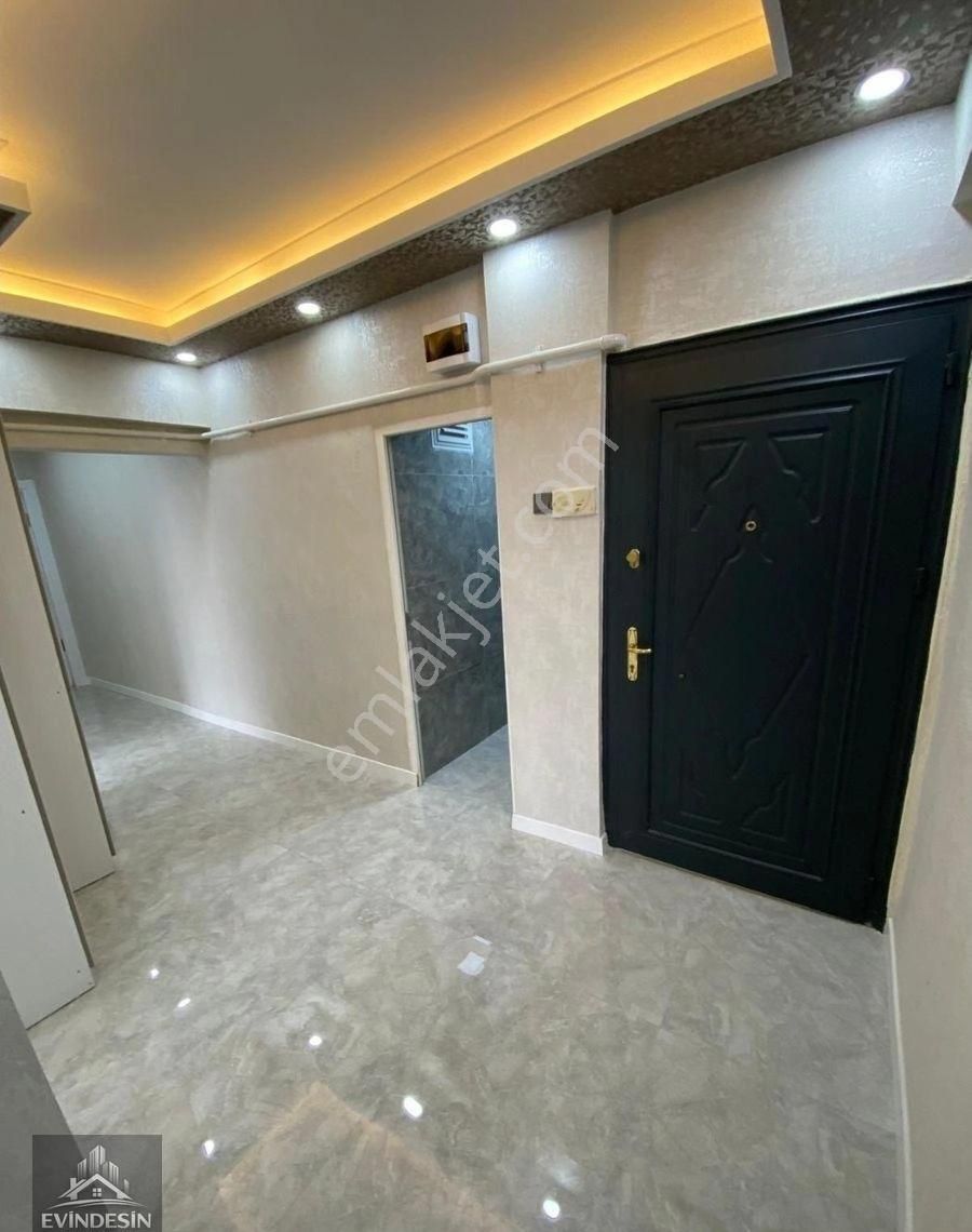 Bağlarbaşı Mah A'dan Z'ye Tesisatına Kadar Yenilenmiş Metro Dibi Kiralık 3+1 - Görsel 2