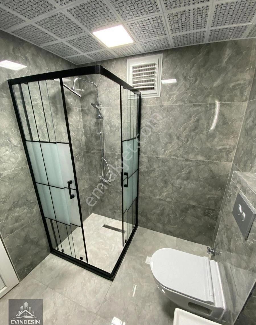 Bağlarbaşı Mah A'dan Z'ye Tesisatına Kadar Yenilenmiş Metro Dibi Kiralık 3+1 - Görsel 5