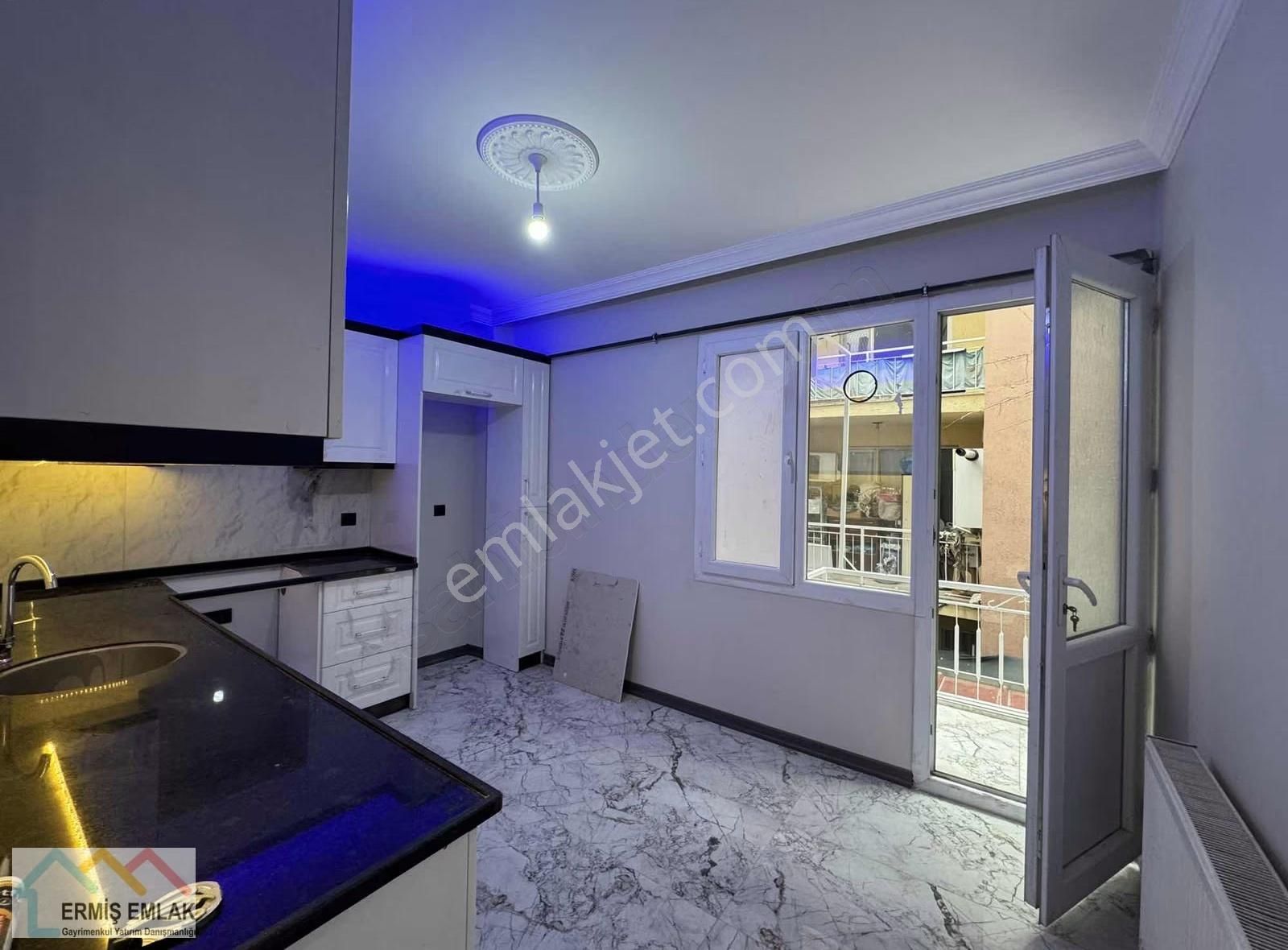 Satılık 2+1 Komple Tadilatlı Daireler - Görsel 7