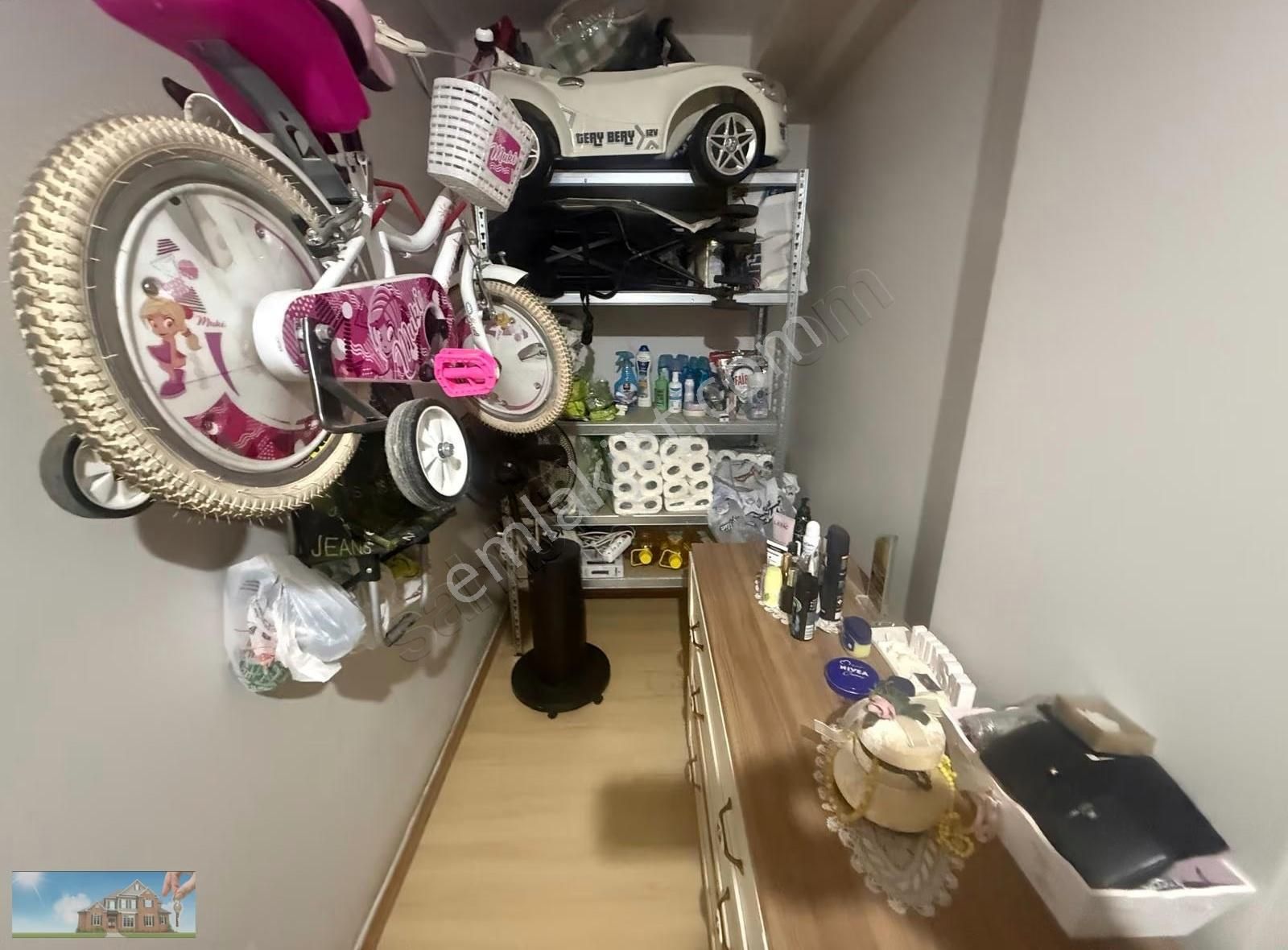 Barış'tan Metrobüse Ve Marmaraya Yürüme Mesafesinde Lüks 2+1 - Görsel 21