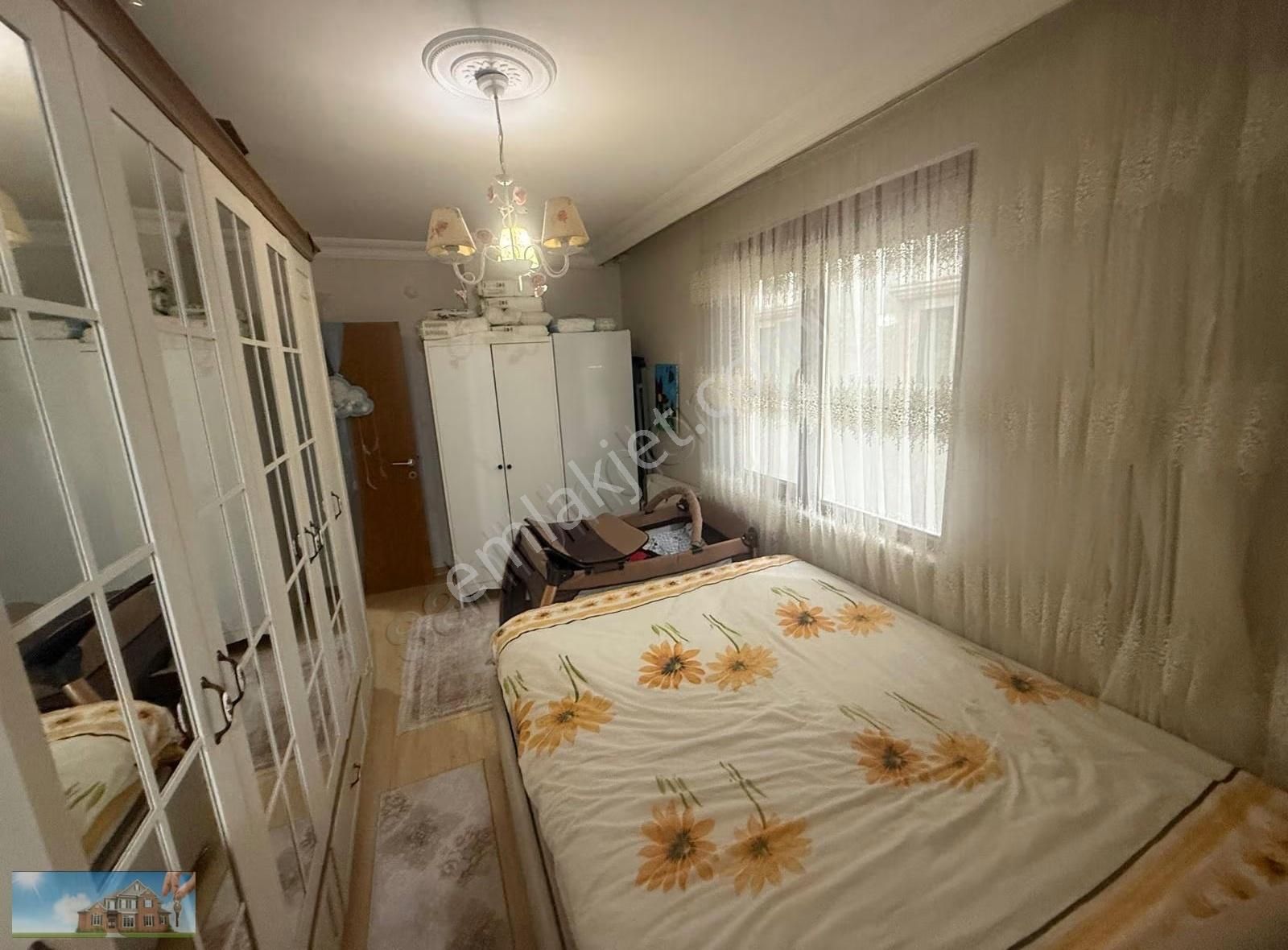 Barış'tan Metrobüse Ve Marmaraya Yürüme Mesafesinde Lüks 2+1 - Görsel 19