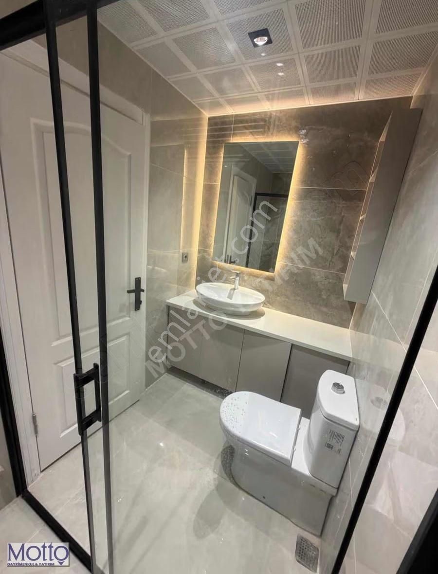 Güzelobada Ana Caddeye Yakın, Havuzlu Sitede Full Tadilatlı 2+1 - Görsel 25