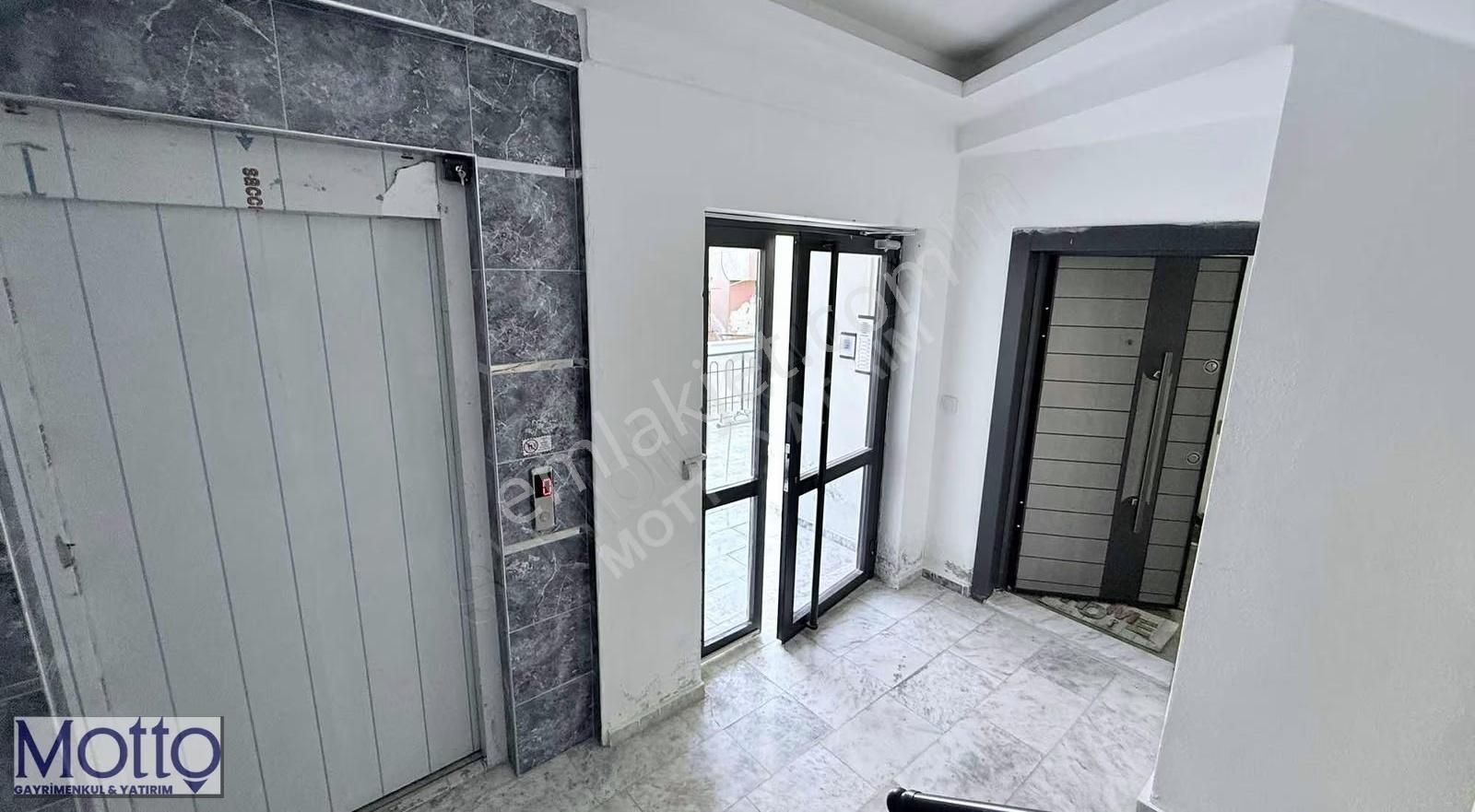 Kepez Altınova Orta Mahallesi Satılık 2+1 Daire - Görsel 2