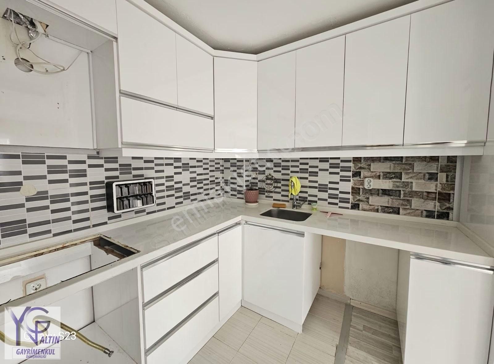 Yng Altın'dan Dikkaldırım 'da 2+1 Arakat Kiralık Daire - Görsel 14
