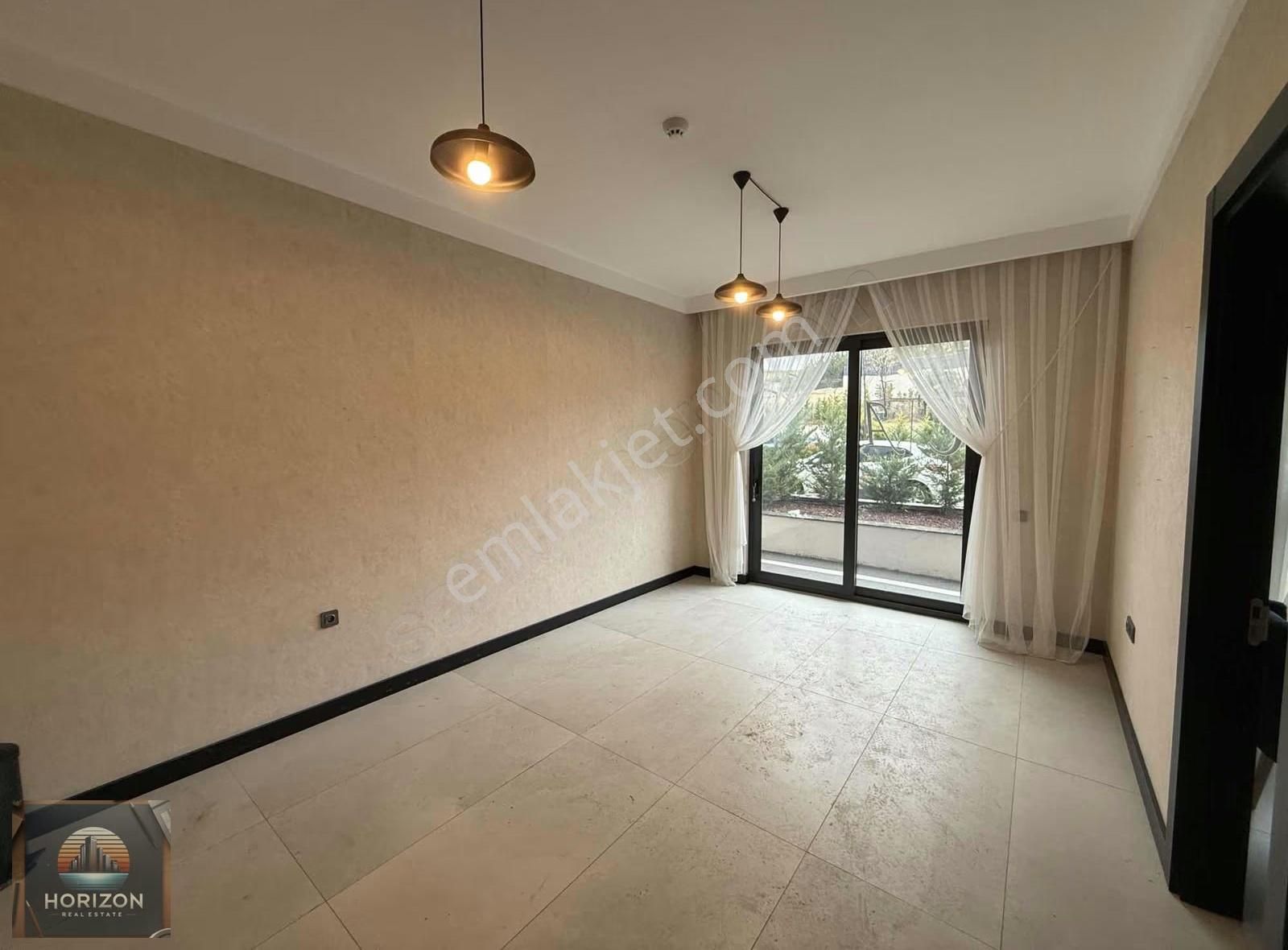 Ozan Beytepe Kiralık Kısmi Eşyalı 1+1 Daire Boş Giriş