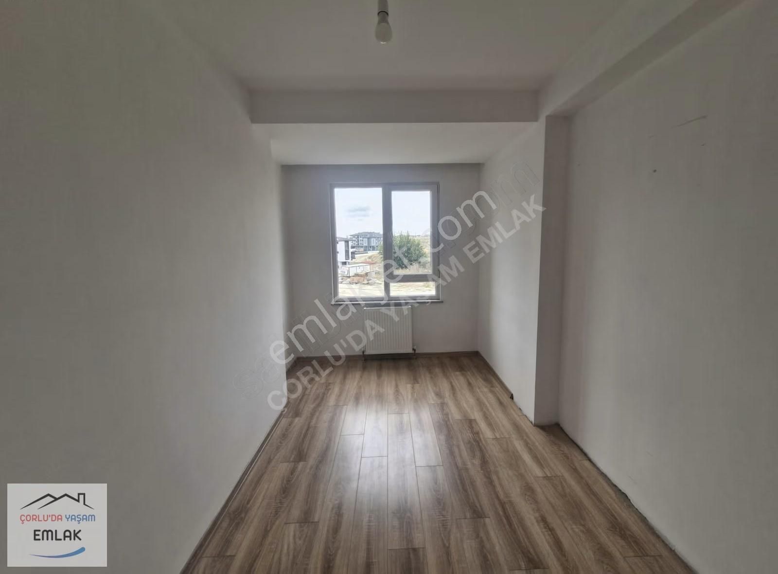 Rumelide Butik Sitede Kiralık 2+1 Daire - Görsel 8