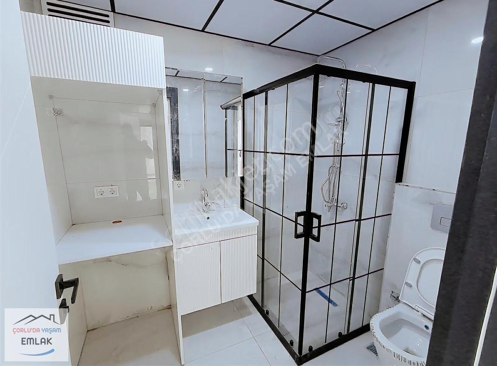 Hürriyet Mahallesinde Site İçerisinde Kiralık Sıfır 2+1 Daire - Görsel 6
