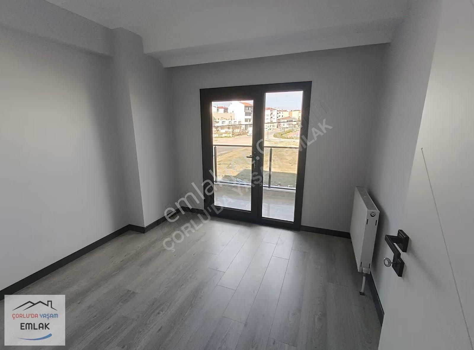 Hatiplerde Site İçerisinde ,güvenlikli Satılık Lüks 3+1 Daire - Görsel 4