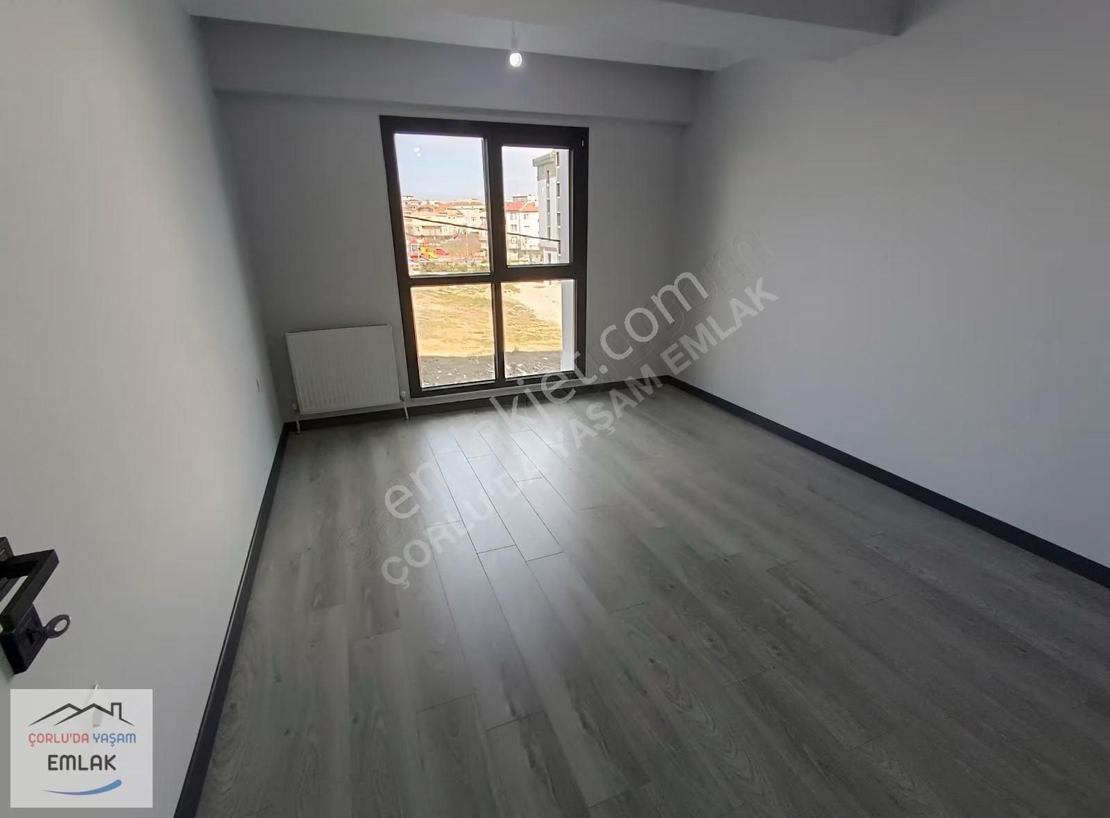Hatiplerde Site İçerisinde ,güvenlikli Satılık Lüks 3+1 Daire - Görsel 3