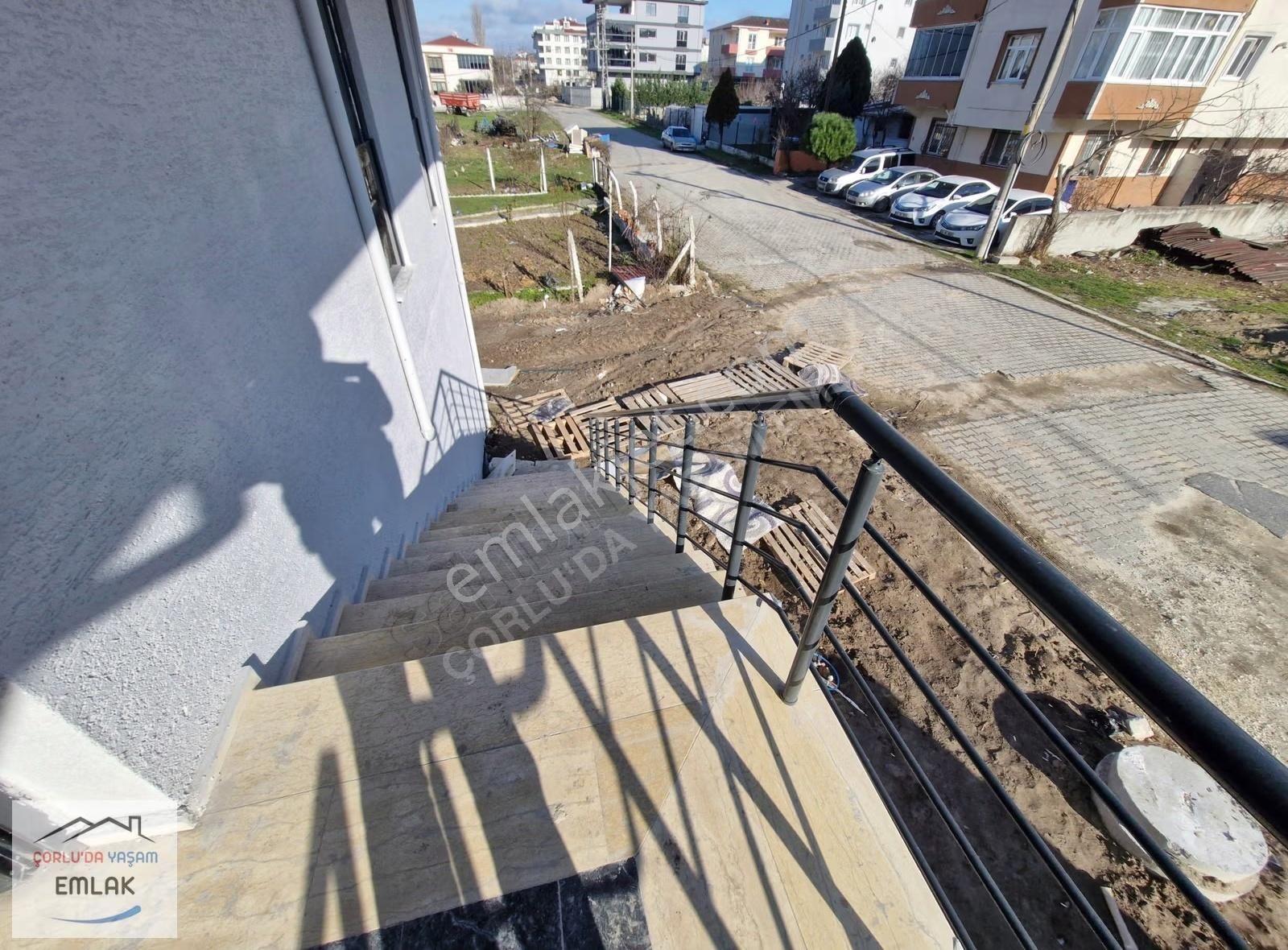 Veliköy'de Sıfır Bina,lüks,merkezi Konum Satılık 2+1 Daire - Görsel 25