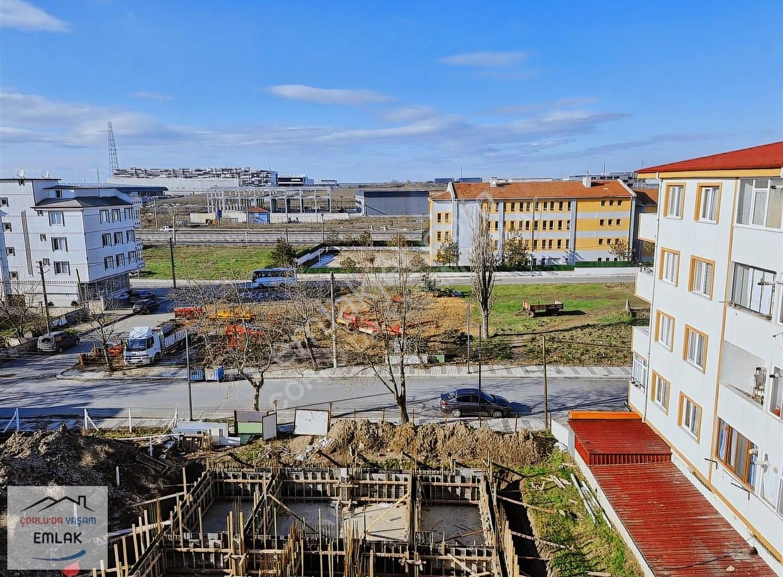 Veliköy'de Sıfır Bina,lüks,merkezi Konum Satılık 2+1 Daire - Görsel 13