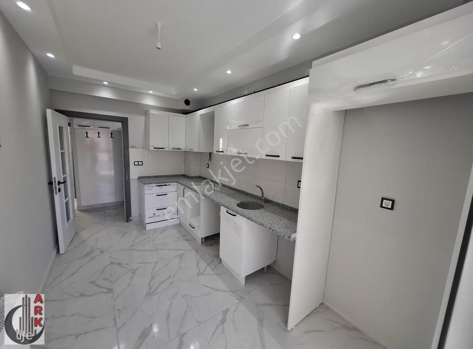 Ark Life'dan 71 Evler Mah Ertaş Caddesi Yakını 100m² 2+1 Daire - Görsel 6