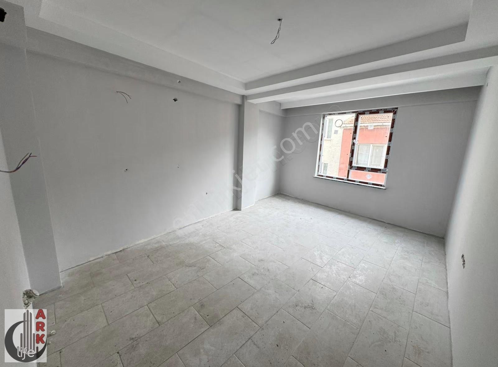 Ark Life'dan 71 Evler Mah.kafkas Caddesi Yakını 50m² 1+1 Daire