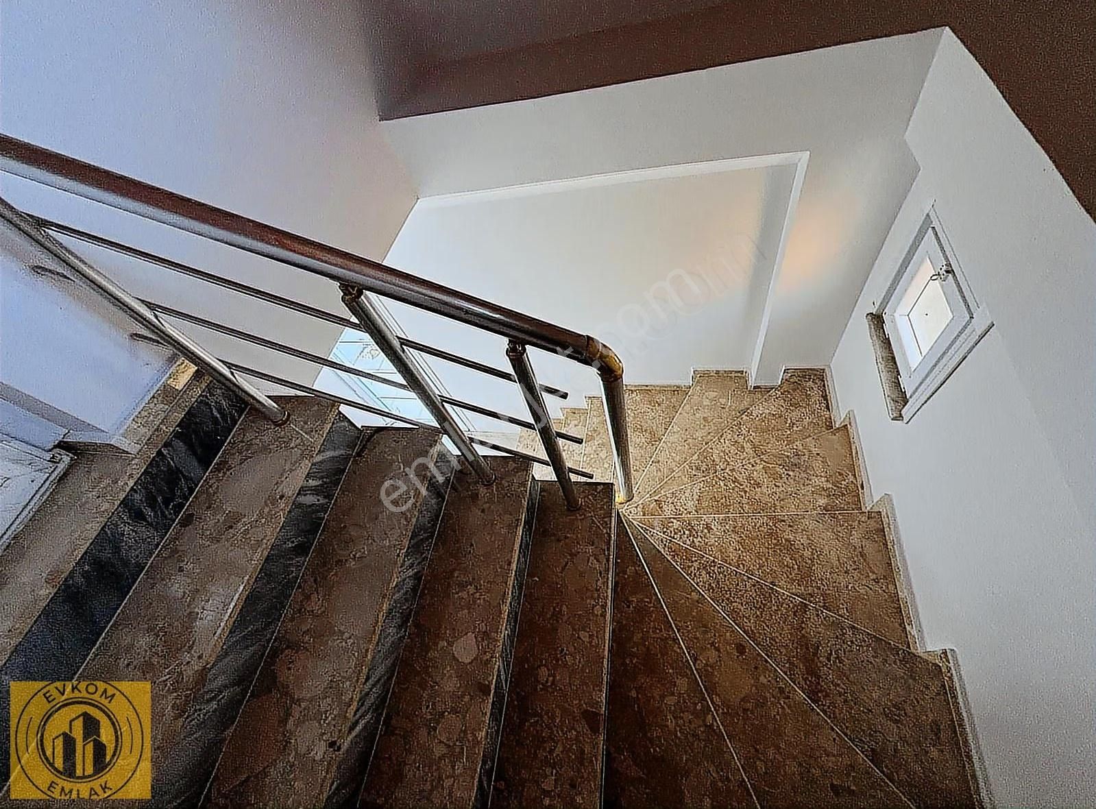 Evkom'dan Denize 400 Metre Geniş Villa - Görsel 4
