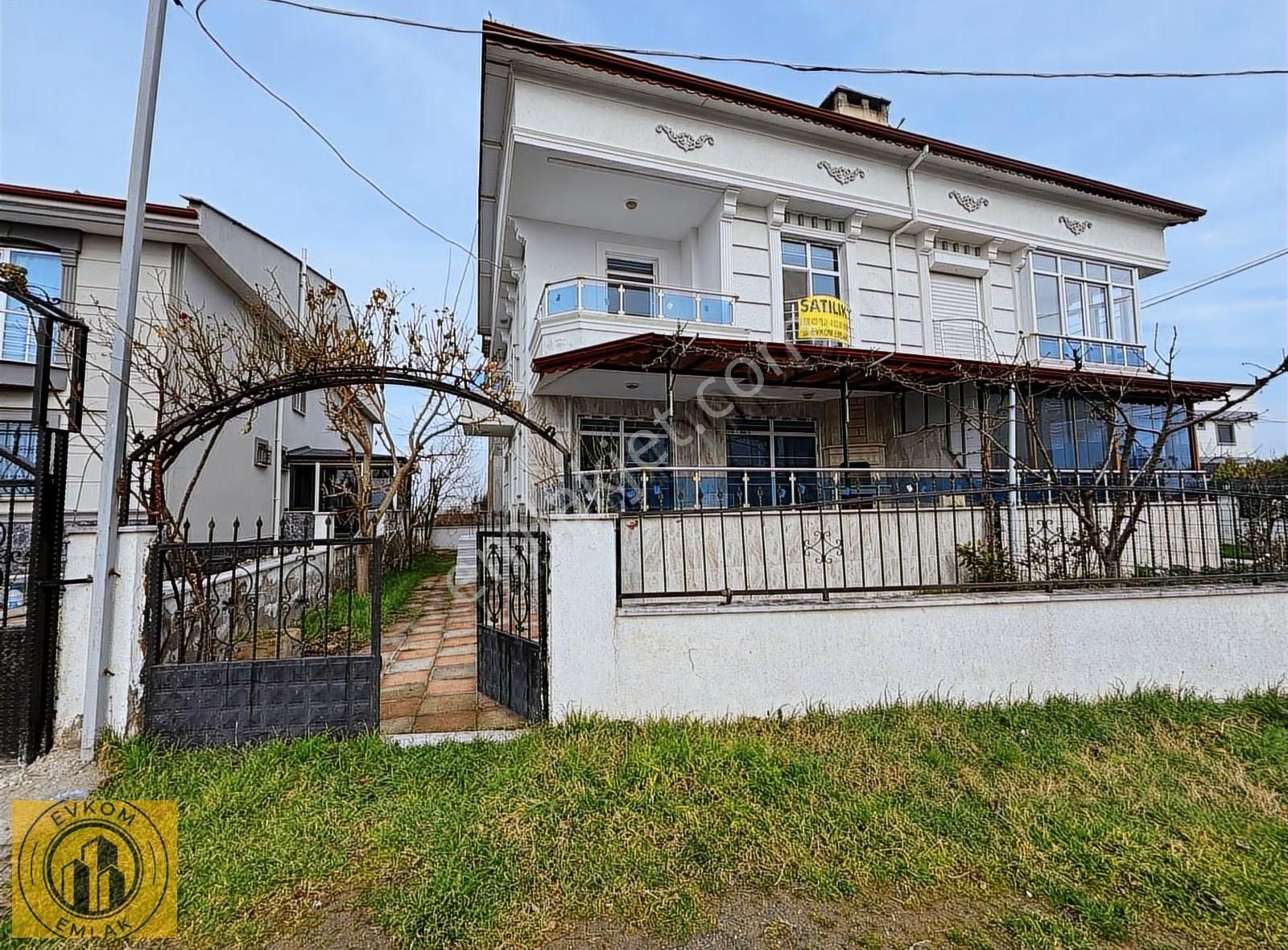 Evkom'dan Denize 400 Metre Geniş Villa - Görsel 23