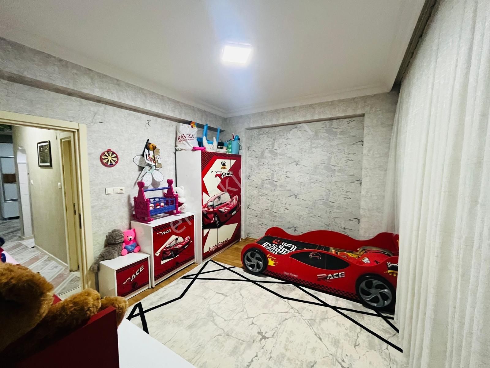 Karaköprü 35 Yola Yakın Satılık 2+1 Daire - Görsel 3