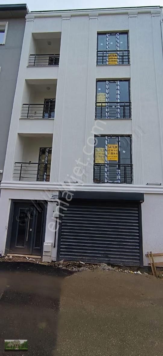 Kale Mah. Satılık Komple Bina 3 Katlı - Görsel 6