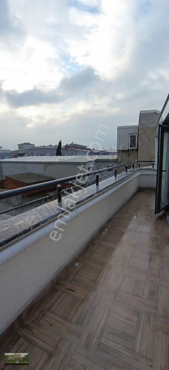 Kale Mah. Satılık Komple Bina 3 Katlı - Görsel 31