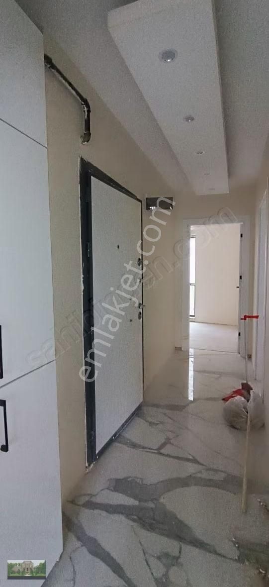 Kale Mah. Satılık Komple Bina 3 Katlı - Görsel 25