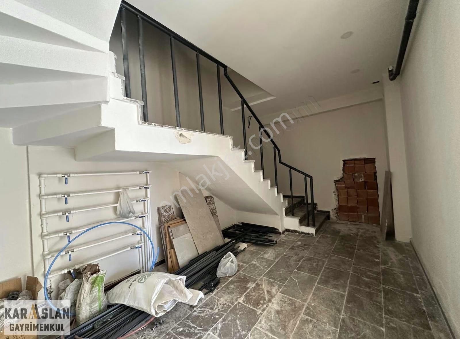 Başiskele Yeşilyurt'ta Cadde Üzeri Asansörlü Satılık 3+1 Daire - Görsel 24